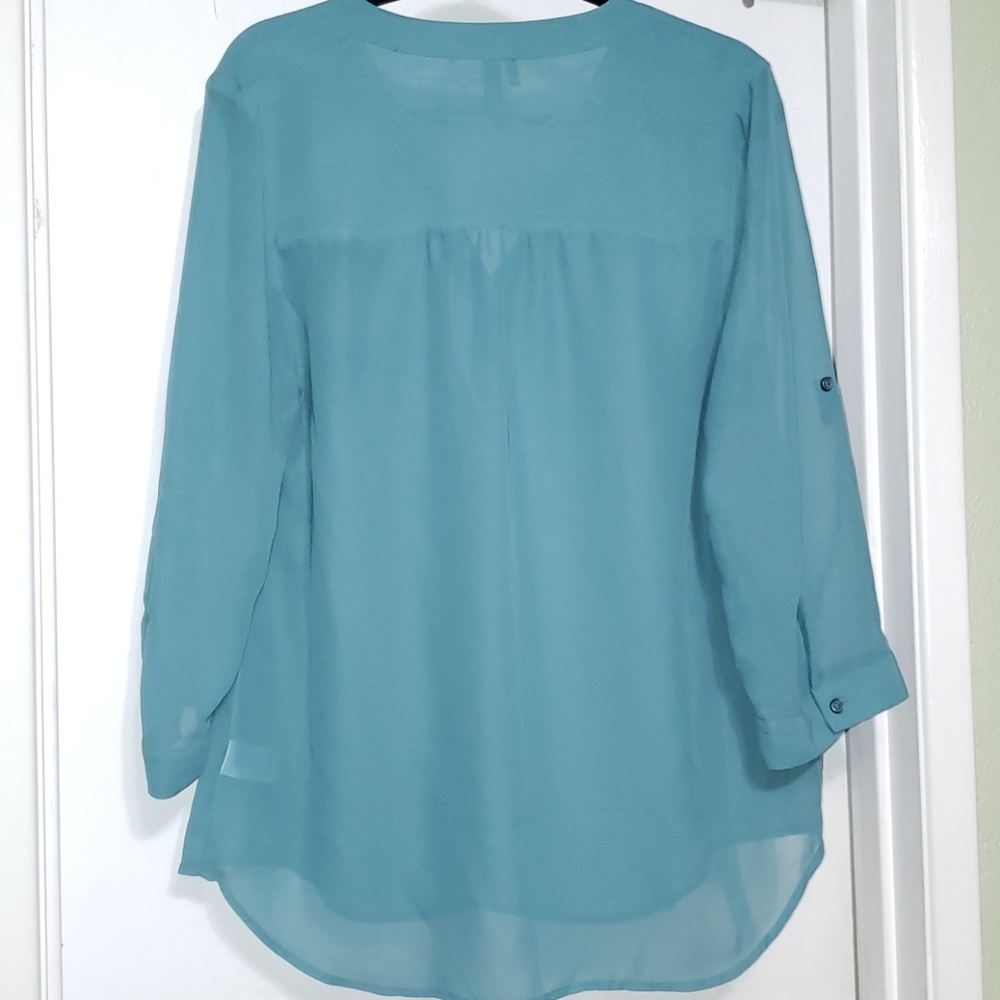 Sheer blouse - Picture 2 of 5
